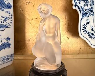 Lalique 'Leda and the Swan' Frosted Glass Figurine