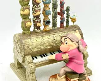 Walt Disney Classics Collection (WDCC) Snow White & The Seven Dwarves Grumpy Humph w COA