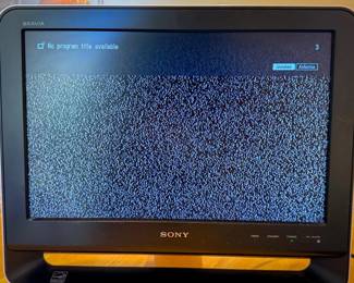 Sony Bravia KDL-19M4000 Television