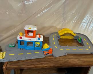 Fisher-Price Little Helper and Other Toys Mystery Lot (See Description)