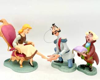 Walt Disney Classics Collection (WDCC) Cinderella Fit For A Princess Set