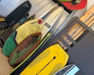 SO MANY SKIMBOARDS & BOOGIE BOARDS