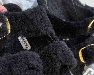 BIRKENSTOCK BLACK FAUX FUR SLIDES - SIZE 6