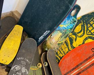 SKAEBOARDS TOO