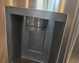 Ice dispenser CRITICAL