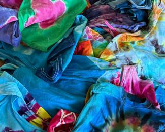 SOOOO MUCH COLOR & SUPER COOL DESIGNS