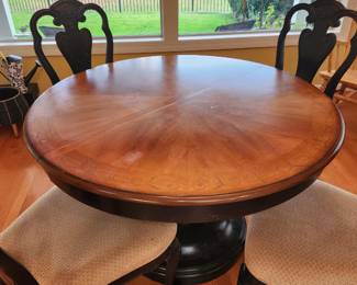 French Country Style Dining Room Table w/Extentions and 4 Matching fabulous Chairs.