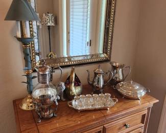 Entry Cabinet - Mirror