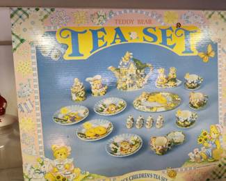 Redding Bear Tea Set
