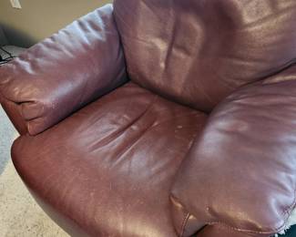 'Overstuffed' Recliner 