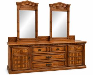 Comoda Vintage com Dois Espelhos Ornamentados