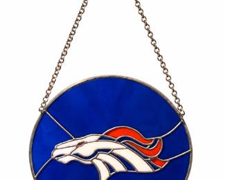 Medalhao de vitral do Broncos com corrente