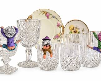 Cristais vintage com figurinos brincalhoes