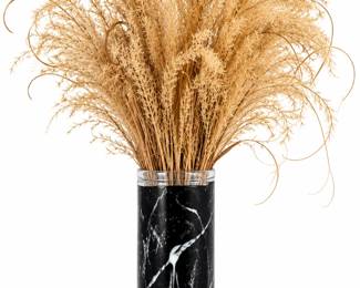 Vaso de Marmore com Capim dos Pampas