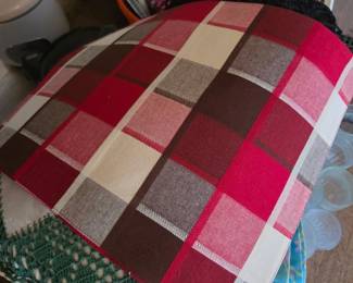 table clothes and linen