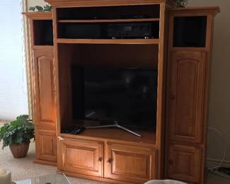 Custom-built Maple Finish 3-pc TV/HiFi cabinet
