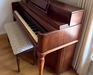 Kimball Consalette Piano