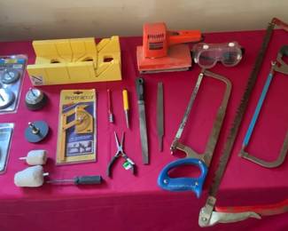 Sanding Equipment, Hand Tools, Hand Saws