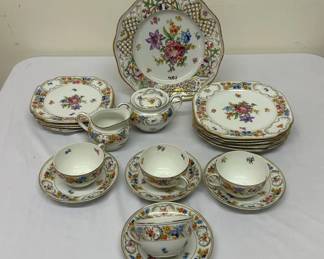 Lot 20: Dresden China 