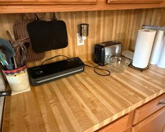 FoodSaver Vacuum Sealing System