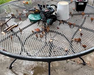 Round Expanded Metal Patio Dining Table
