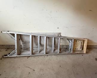 Aluminum Folding Ladder