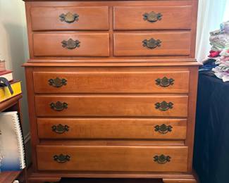 R1 - $150. Link Taylor, eight drawer chest of drawers. Measures 42" x 19" x 49" tall. Has a glass top to protect.  All drawers slide - very good condition.