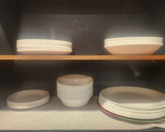 Corelle dish set