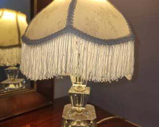 Qty 2 lamps