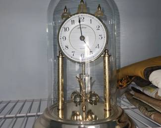 Anniversary clock