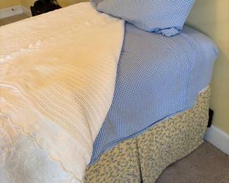 Twin beds with all linens  Comfotable$125