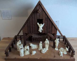 Lot 066 Rustic Wooden Nativity Scene with Figurines, Stable Angel Lighted Display, Untested