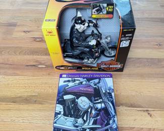 Lot 142 HarleyDavidson Mighty Bikes Wild One Motorcycle Toy Ultimate HarleyDavidson Book