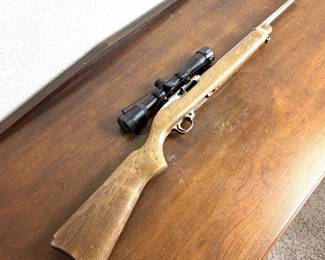Lot 107 Ruger Model 1022 Carbine Rifle, .22 LR, with Simmons Scope