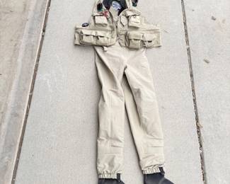 Lot 193 Fly Fishing Lot Columbia XXL Fishing Vest, Cabelas Small Chest Waders, Flies Accessories