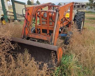 Lot #330 - Classic 1950s Ford 600/800 Series Work/Powermaster Utility Tractor w/ Front End Loader Attachment & Rear Grader Blade
