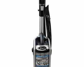 Aspirador Shark Profissional em Fundo Branco