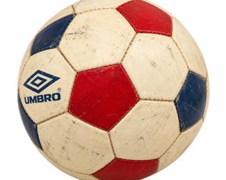 Bola Umbro Vintage Desgastada