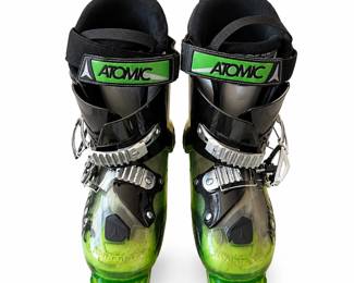 Botas de esqui Atomic em destaque