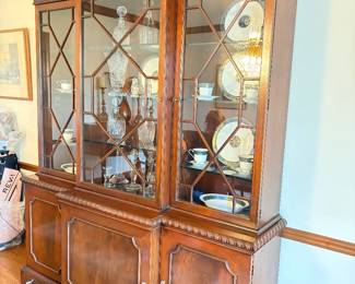 Baker Historic Charleston reproductions china cabinet. 3 door cabinet base, and 3 glass doors. 70W x 20D x 91H