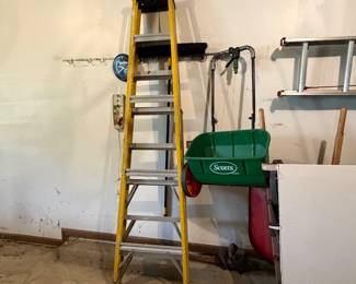extension ladder, step ladder