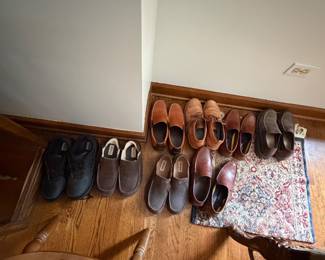 nice quality men's shoes and boots sz 9-10 all in nice condition