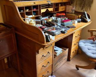 antique AH Andrews Chicago oak roll top desk