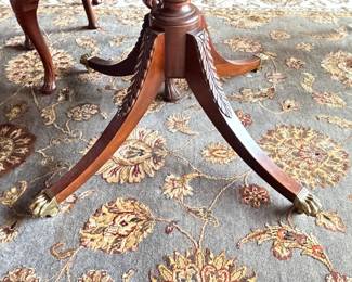 Baker Historic Charleston Mahogany dining room table with 1 leaf. 86:” x 46” with leaf