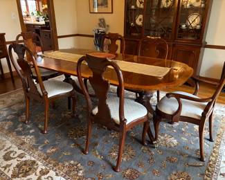 Baker Furniture Historic Charleston Collection dining room set - table is 86L x 46W with 1 leaf