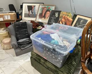 Pictures, Chairs
