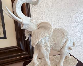 Giuseppe Armani Elephant Sculpture 
