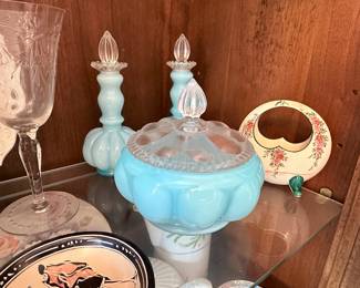 Vintage Fenton Blue Melon lidded powder jar