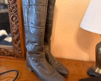 Vintage Justin Boots size 7