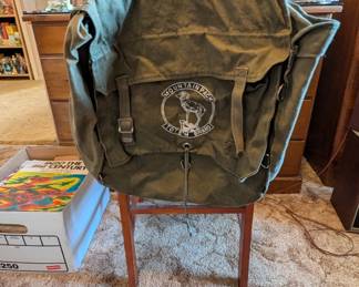 Near mint Mountain Pack